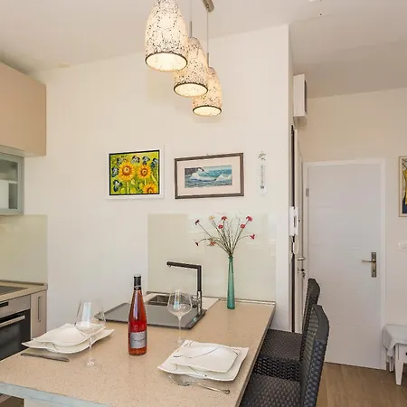 Marija-maja سبليت